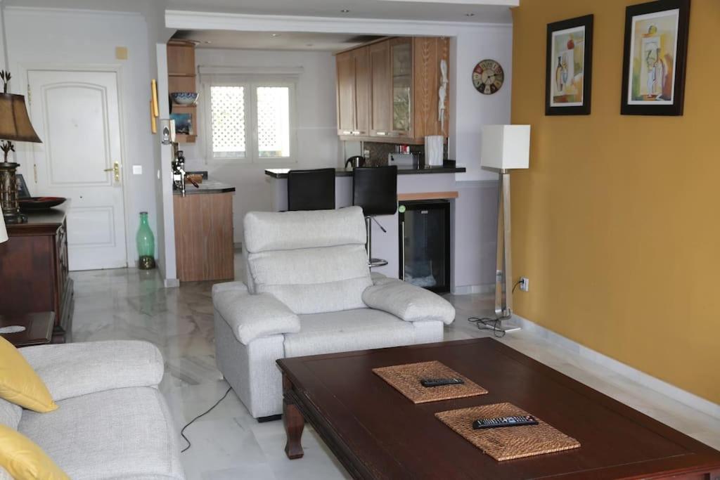 Apartamento Stylish, Spacious With Sea View Marbella